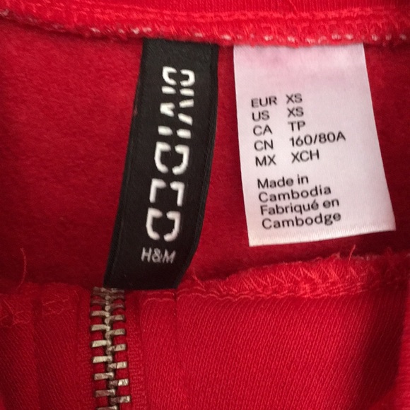 red sweater 🌹 - Picture 2 of 2